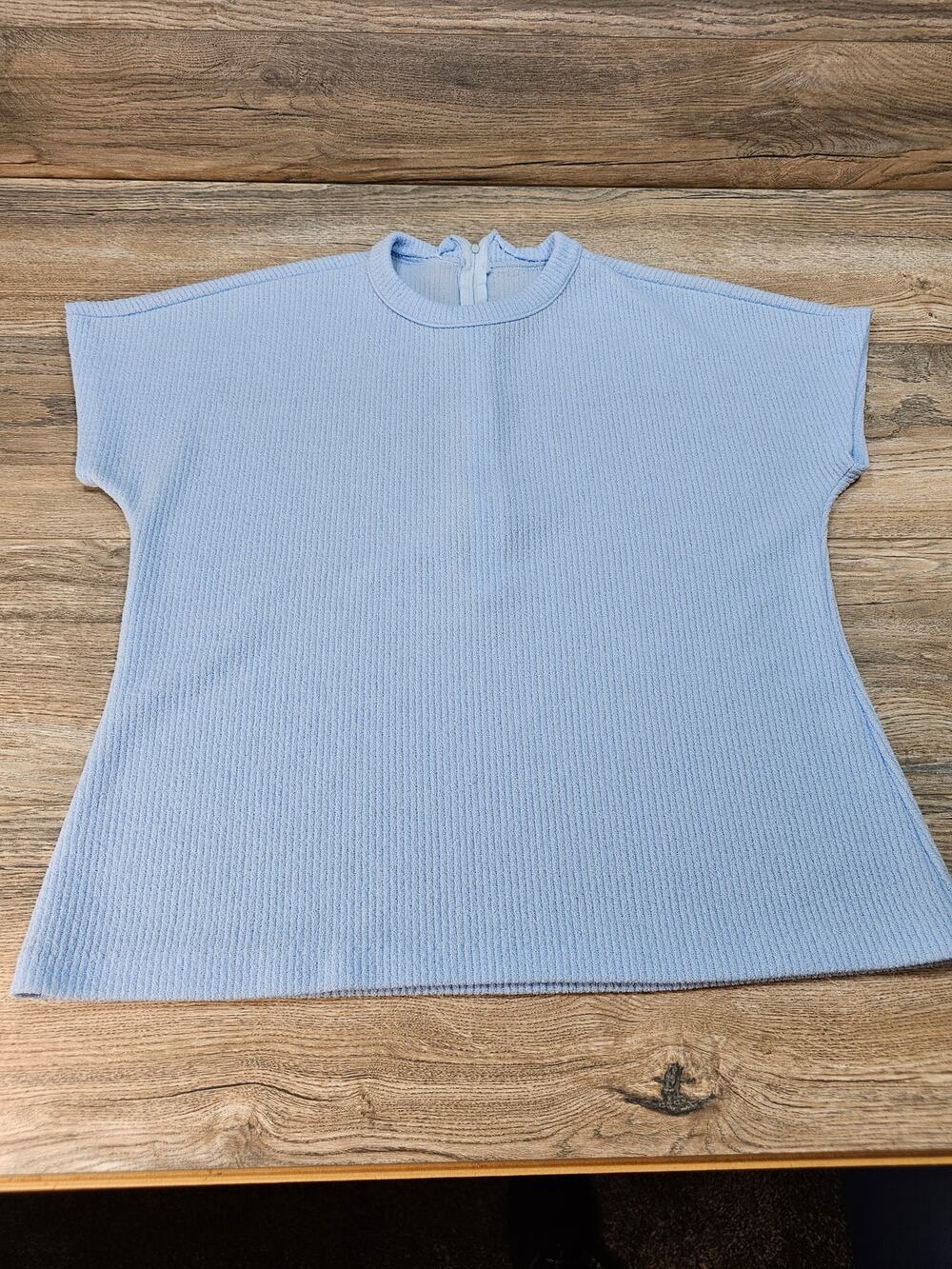 Pykettes Women's Blue Short Sleeve Blouse Wool Rayon Blend